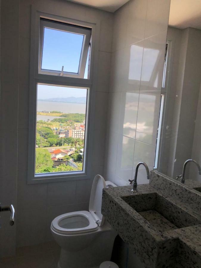 Apto Floripa Vista Mar Apartment ฟลอเรียนอโปลิส ภายนอก รูปภาพ
